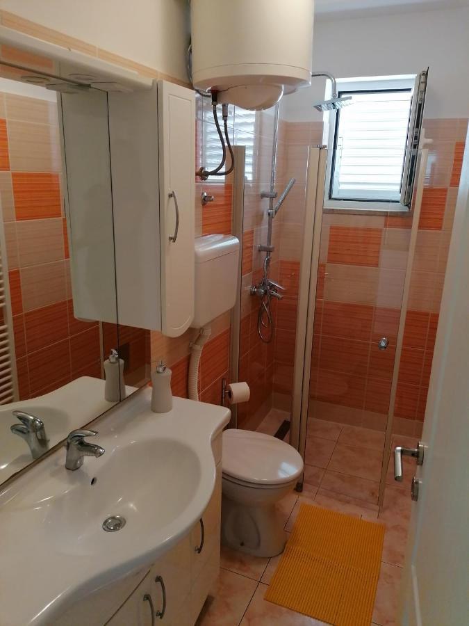 Apartment Poldrugo 茨雷斯 外观 照片