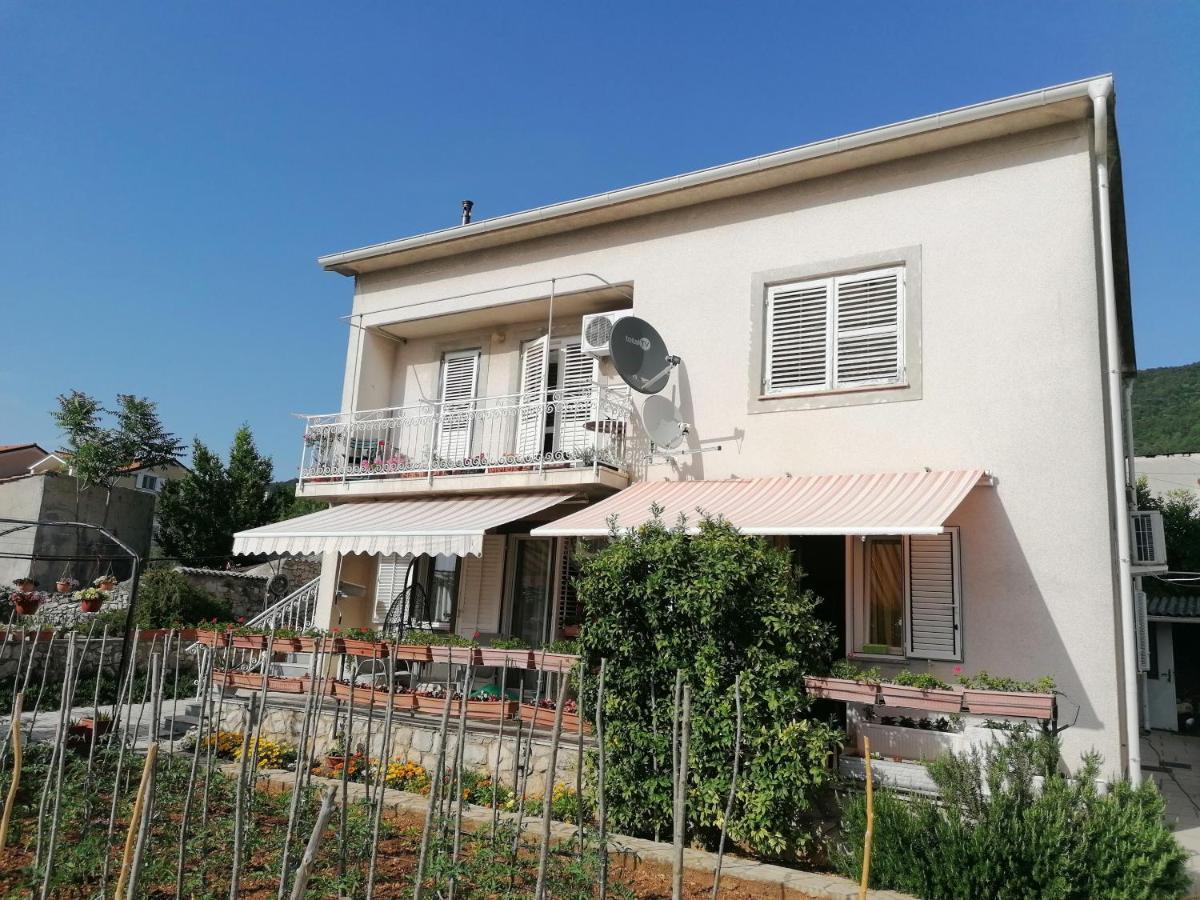 Apartment Poldrugo 茨雷斯 外观 照片